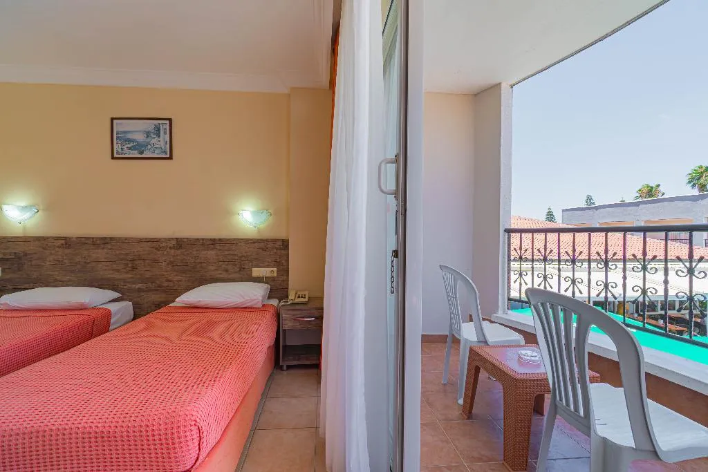 DOUBLE SINGLE USE POOL VIEW Room, Sayanora Hotel, Antalya