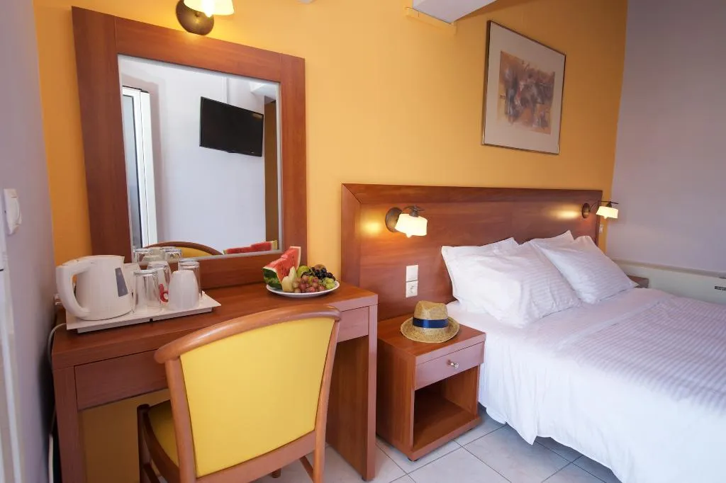 Room, Mirabel City Center Hotel, Kefallinia