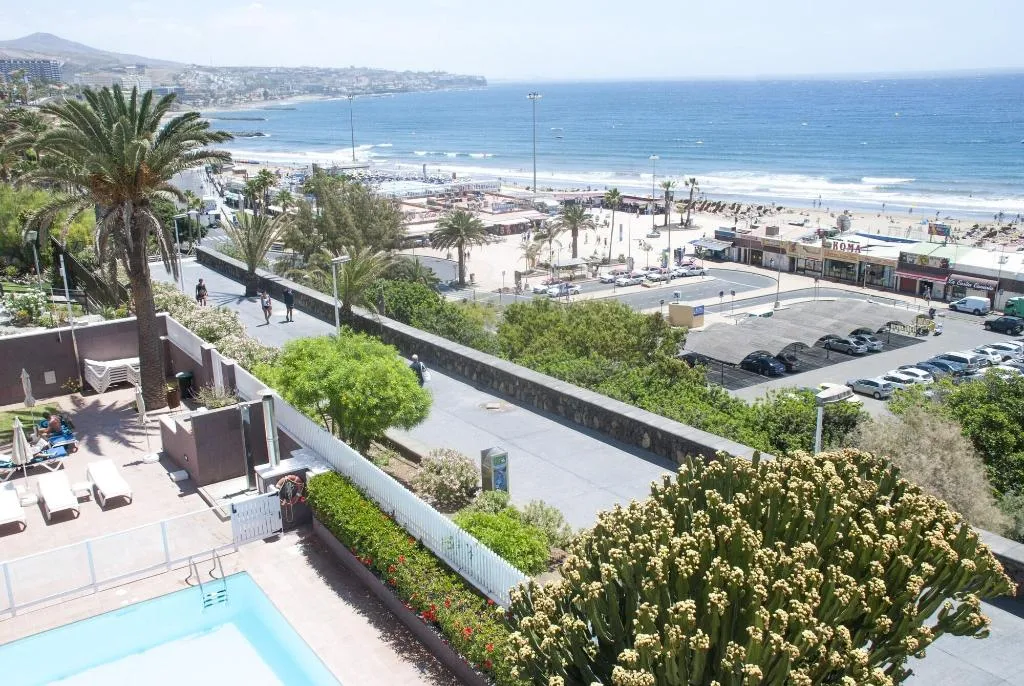 General view, El Paseo, Gran Canaria