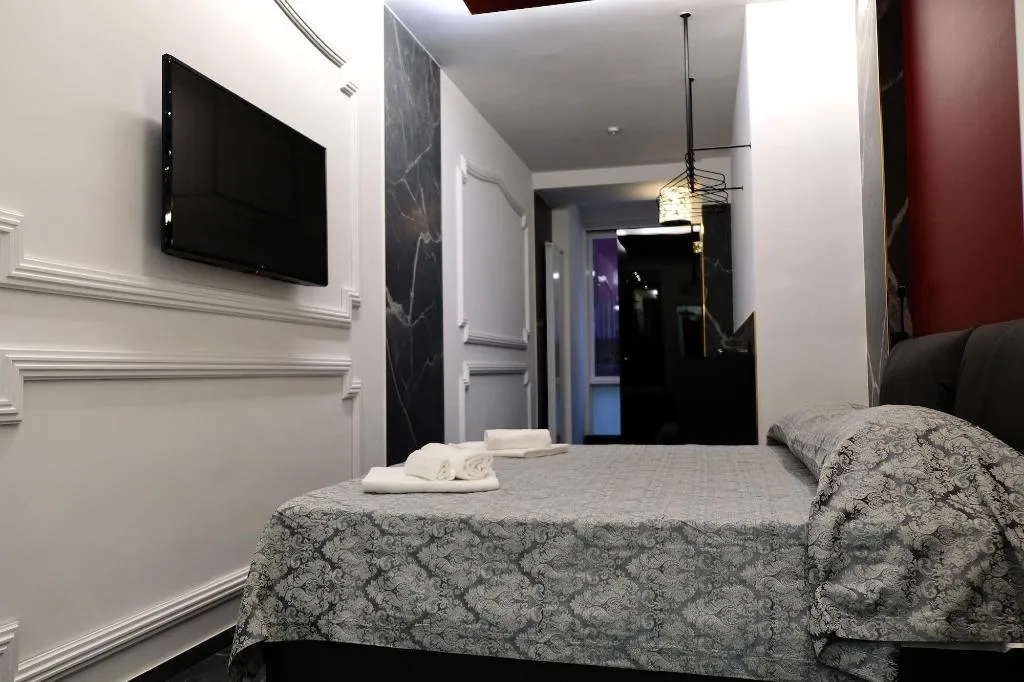 Room, The Boutique Napoli Suite, Naples