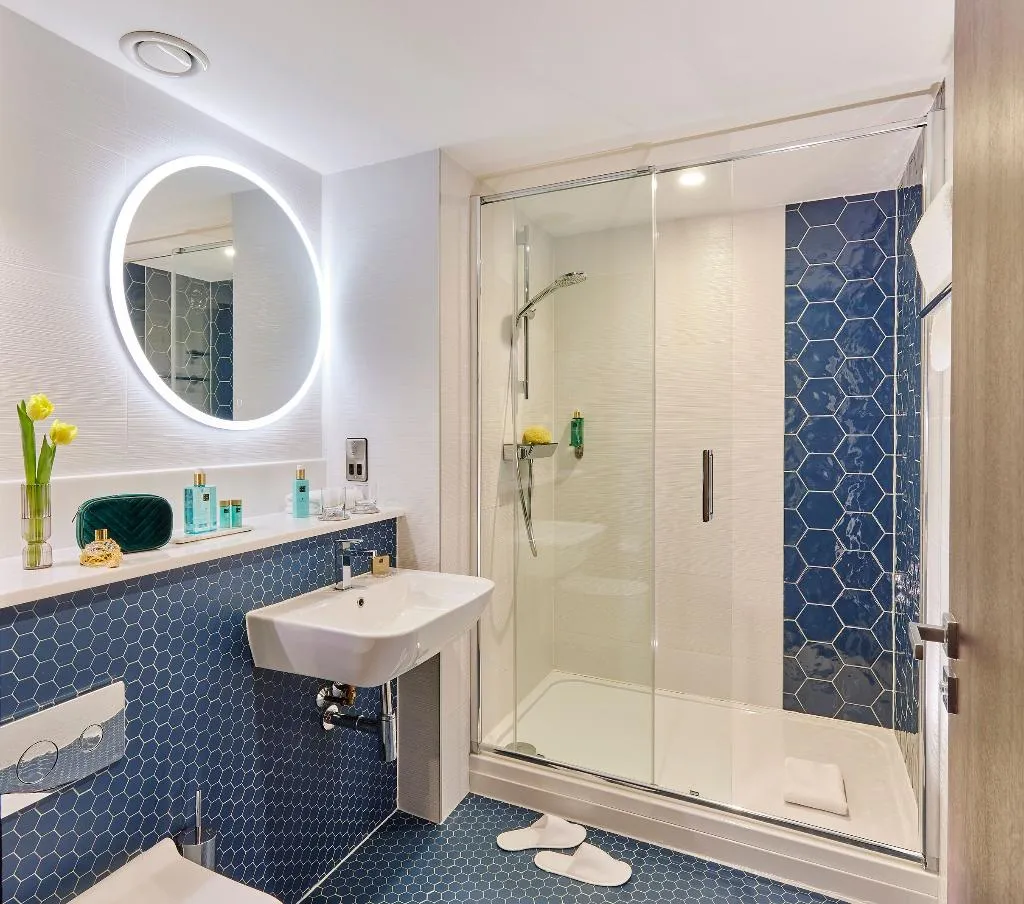 TWIN CLASSIC Room, The Grafton Hotel, Dublin