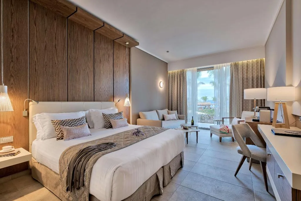 Room, Miraggio Thermal Spa Resort, Halkidiki