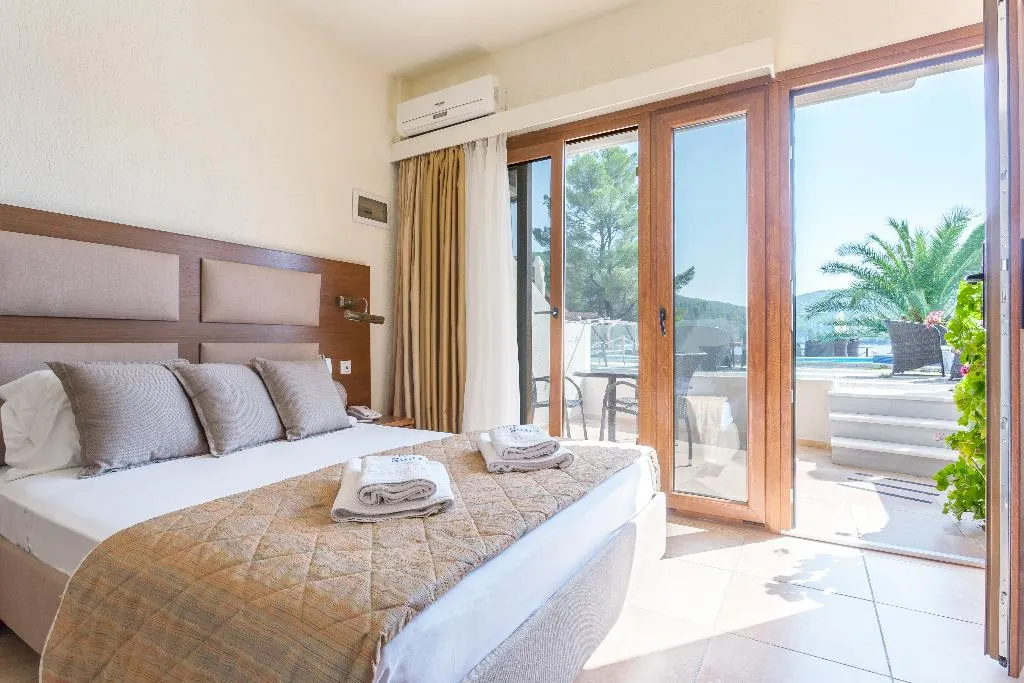 DOUBLE ONE BED Room, Blue Green Bay 3K, Skiathos