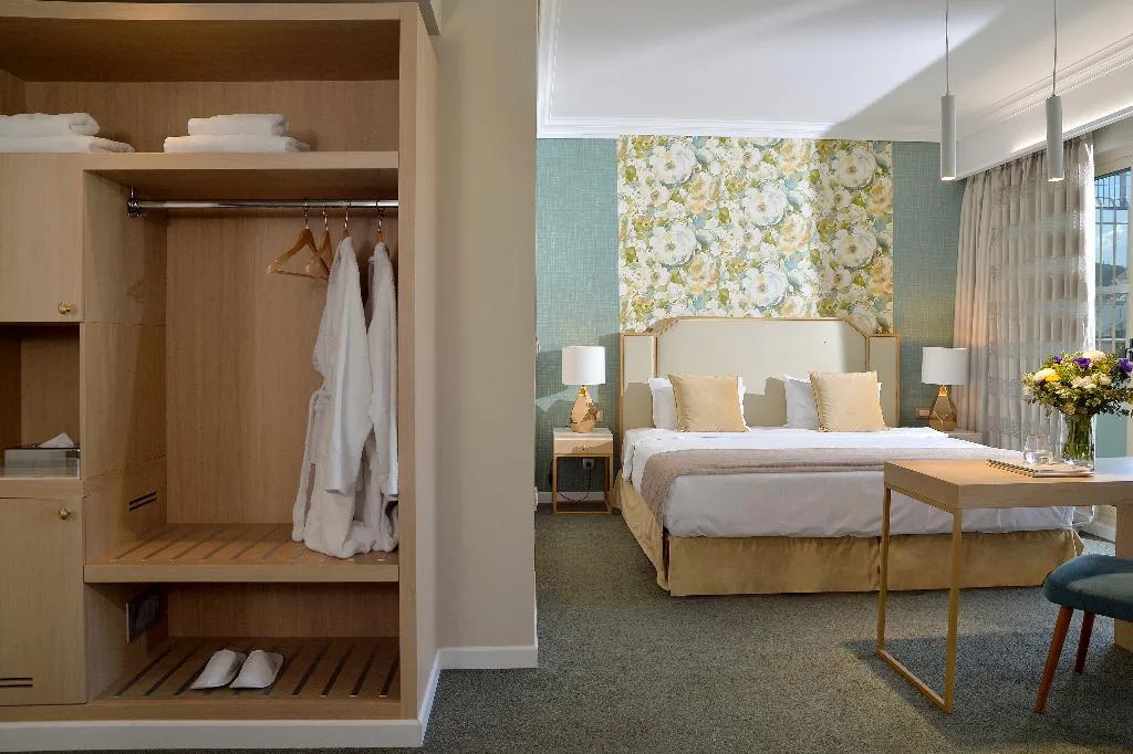 SUITE EXECUTIVE Room, Airotel Stratos Vassilikos, Athens