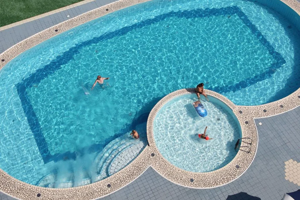 Pool, Hotel Ambassador, Venice