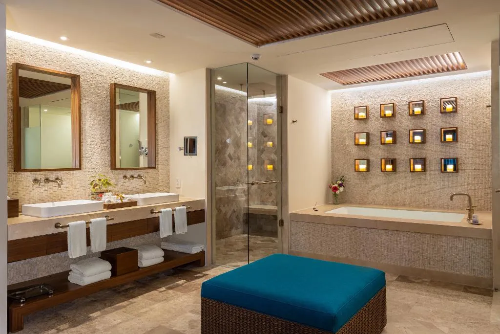 SUITE CLUB KING BED Room, Secrets Maroma Beach Riviera Cancun, Playa Del Carmen