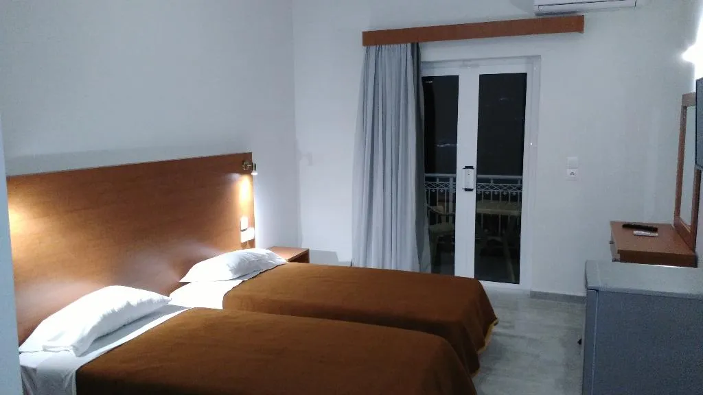 Room, Sydney Greece, Zante
