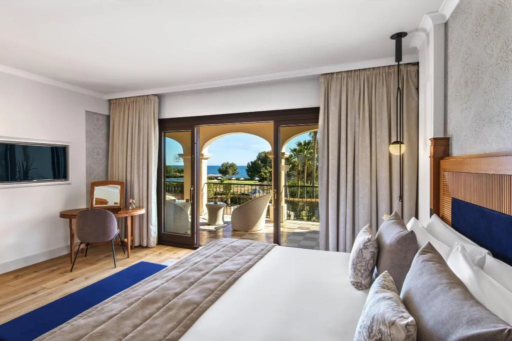 Room, The St. Regis Mardavall Resort, Majorca