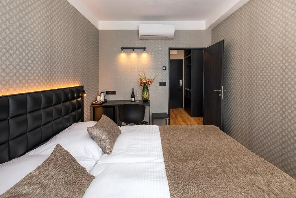 Double or Twin STANDARD Room, Aida, Prague
