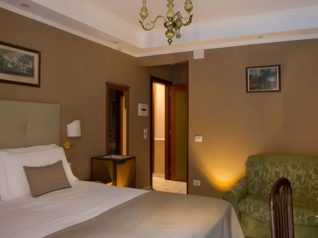 Double or Twin STANDARD Room, Montespina Park Hotel, Naples
