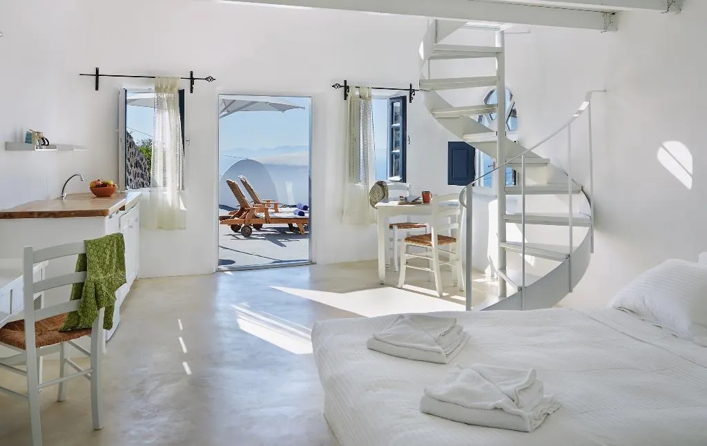 DOUBLE SUPERIOR SEA VIEW Room, Finikia Memories (ex Finikia's Place), Santorini