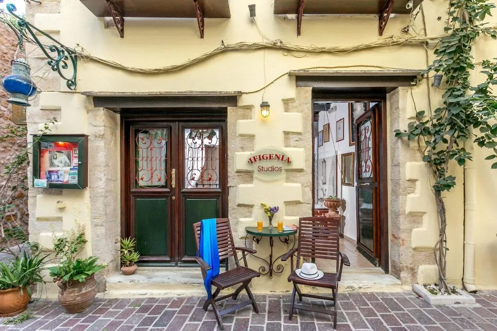 Room, Ifigenia Luxury Suites And Villas, Crete