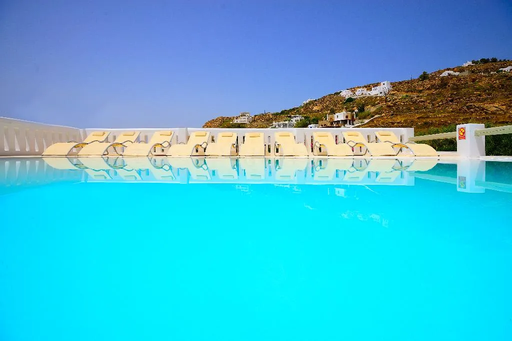 Pool, Paolas Beach, Mykonos