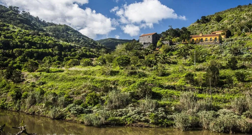 Sports and Entertainment, Las Casas del Chorro, La Gomera