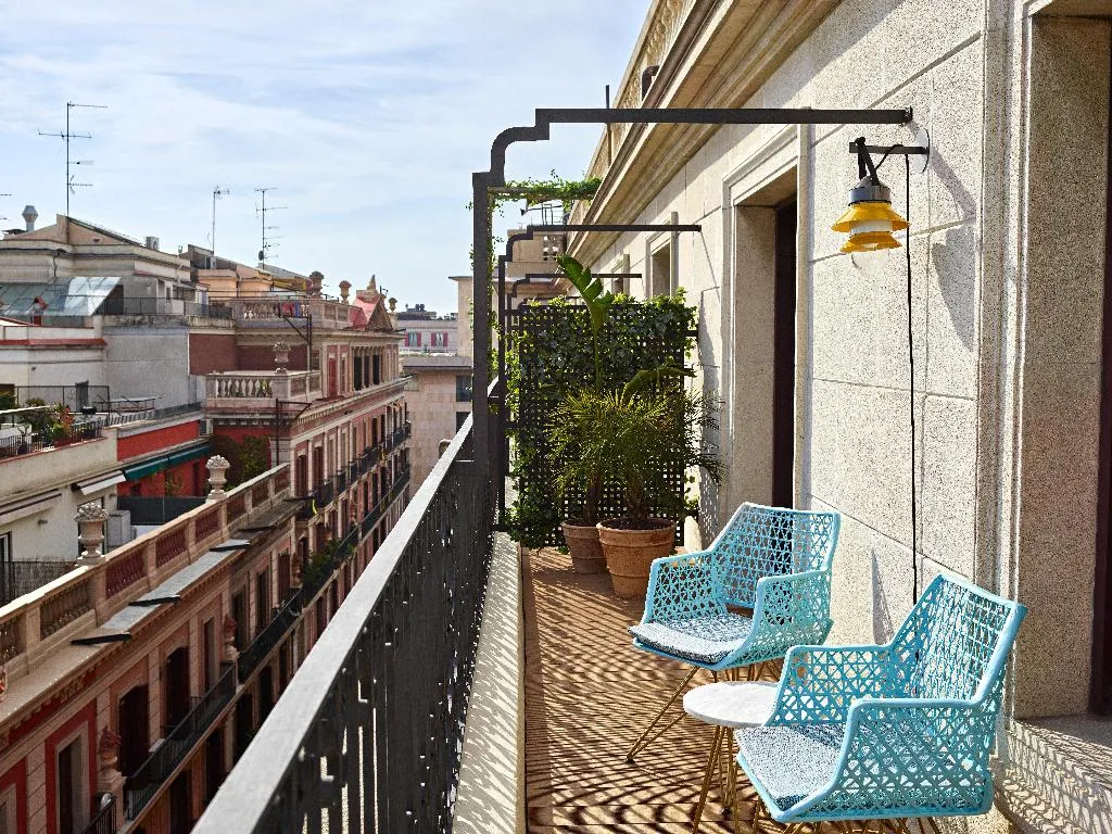 SUITE KING SIZE BED Room, Kimpton Vividora Hotel, Barcelona