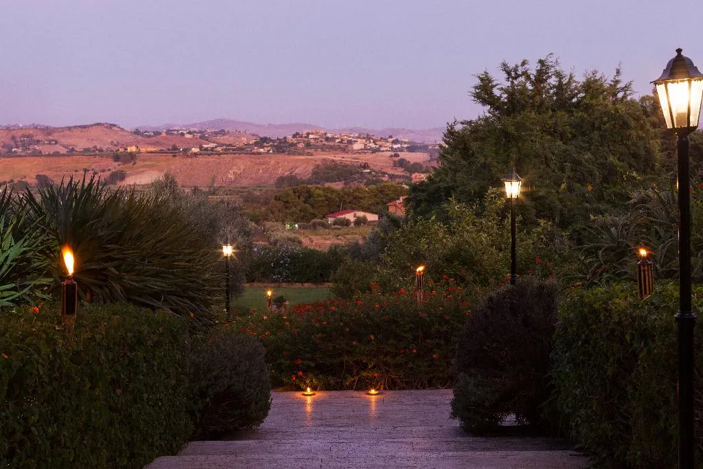 Terrace, Hotel Foresteria Baglio della Luna, Catania