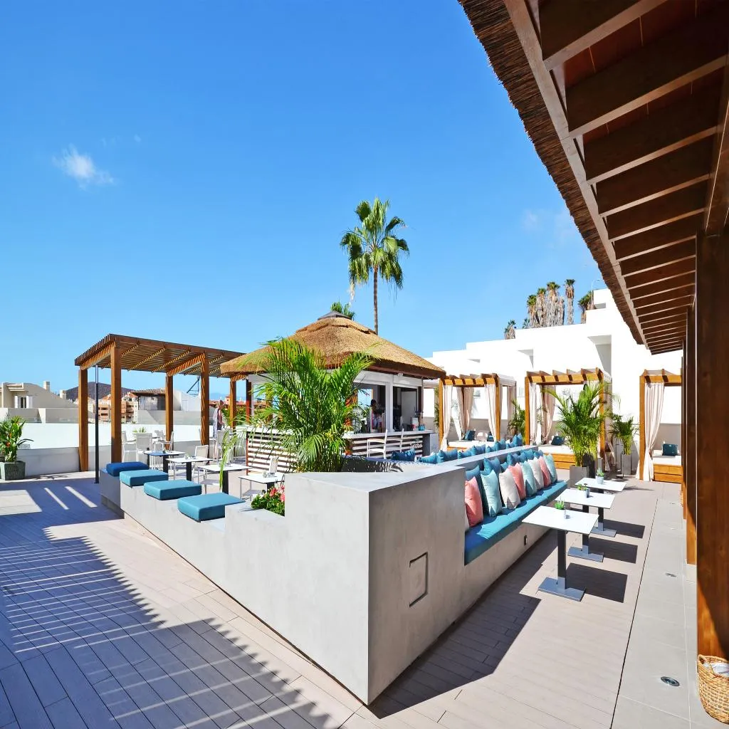 Terrace, Ohasis Apartments, Tenerife