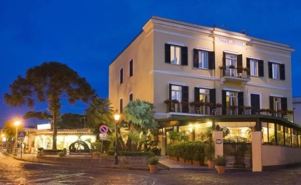 General view, Villa Maria, Naples