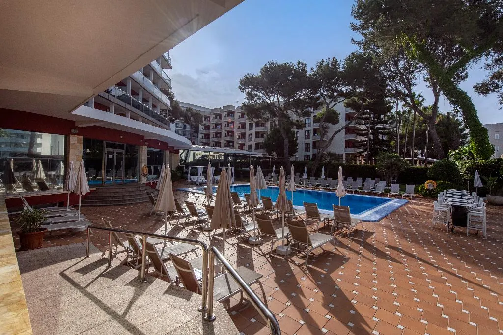Pool, Obelisco, Majorca