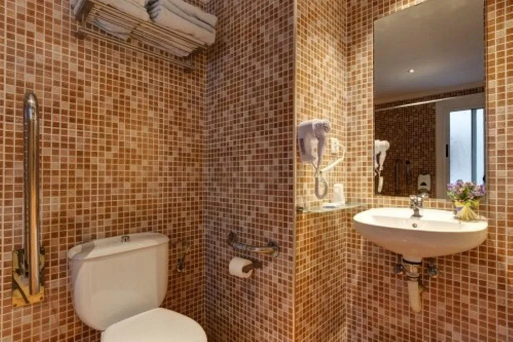DOUBLE STANDARD Room, Hostal Barcelona, Barcelona