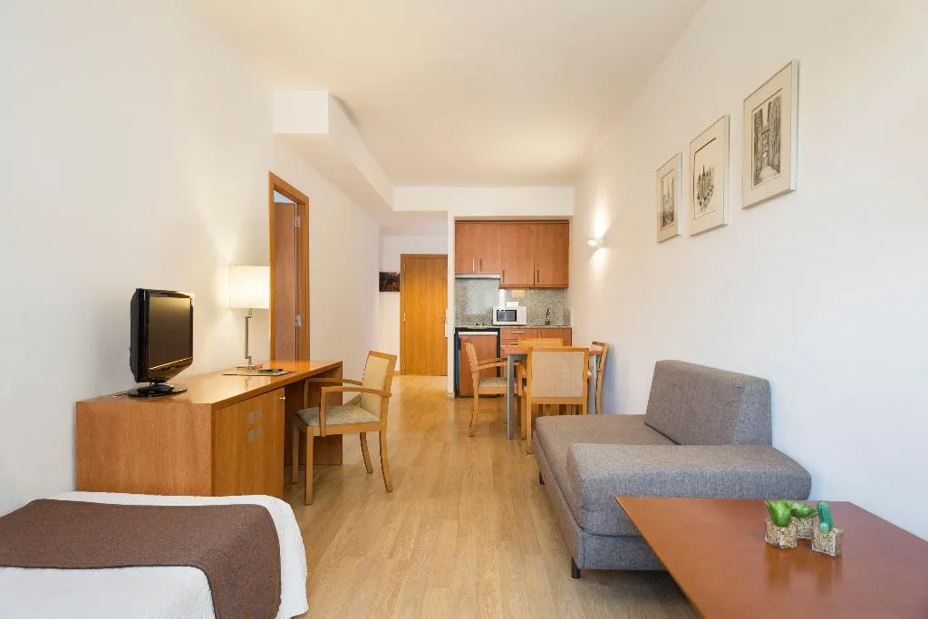 APARTMENT CAPACITY 5 Room, Acta Azul, Barcelona