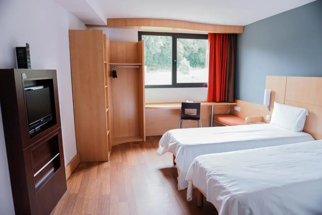 DOUBLE STANDARD Room, ibis Girona Costa Brava, Costa Brava