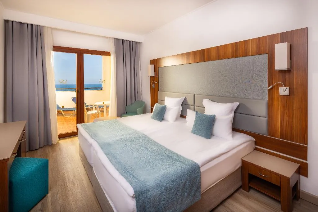 FAMILY ROOM SEA VIEW Room, Alua Helios Bay, Bourgas