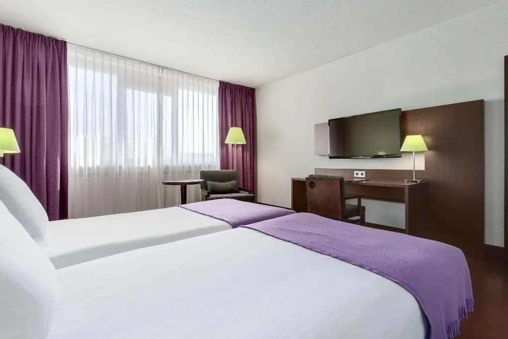Room, NH Maastricht, Amsterdam