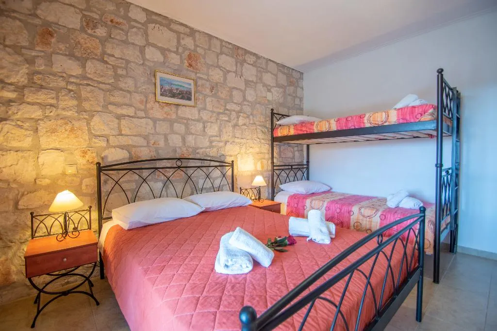 QUADRUPLE TWO DOUBLE BEDS Room, Aeolos Zante Villas, Zante