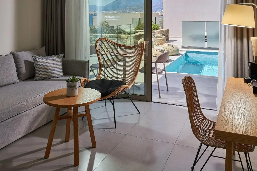 Room, Enorme Santanna Beach, Crete