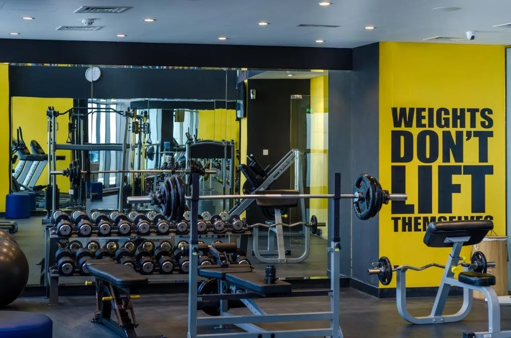 Sports and Entertainment, Signature 1 Hotel Tecom, Dubai
