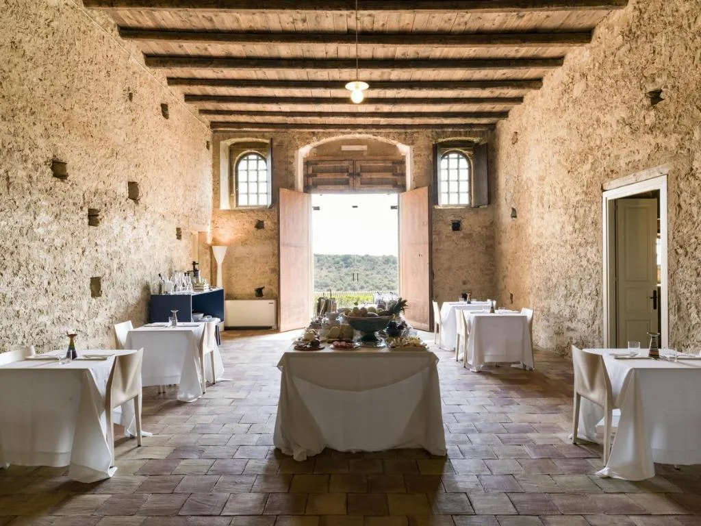 Restaurant, Wine Relais Feudi Del Pisciotto, Palermo