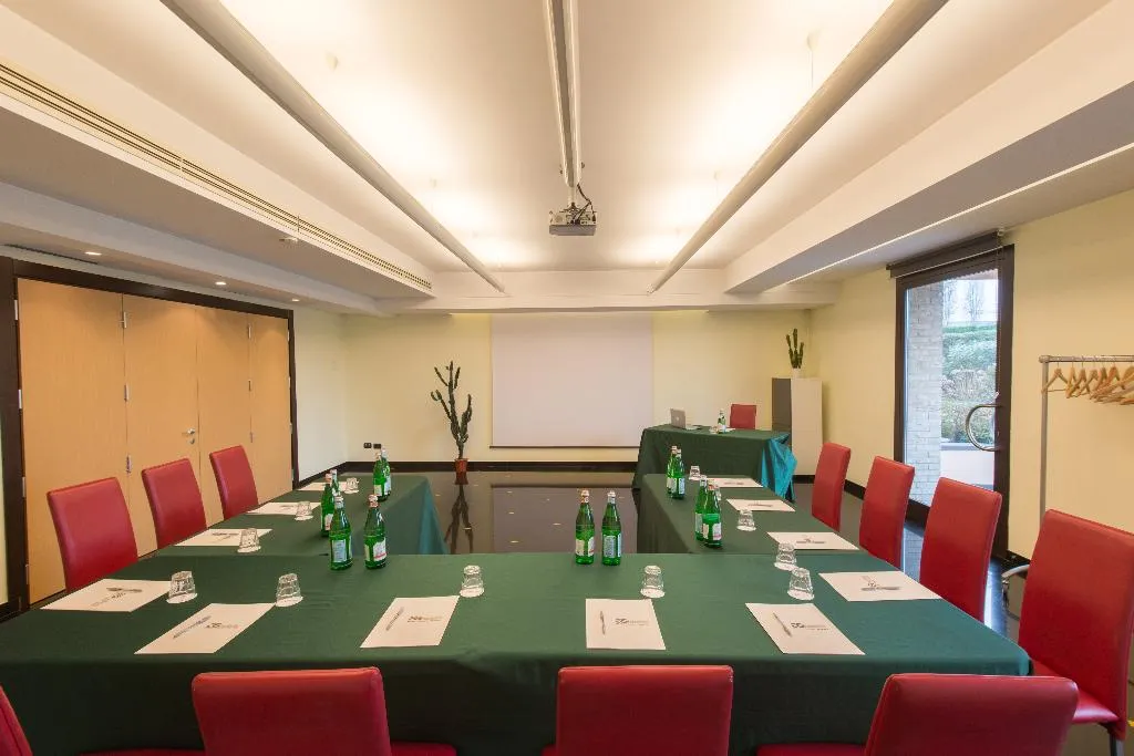 Conferences, As Hotel Cambiago, Milan