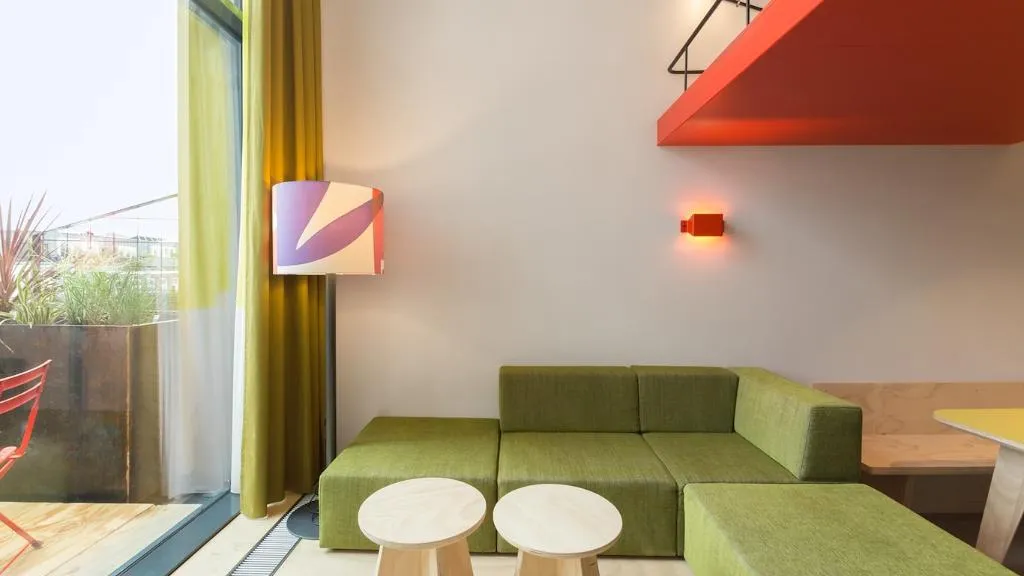 STUDIO WITH KITCHENETTE Room, Volkshotel Amsterdam, Amsterdam
