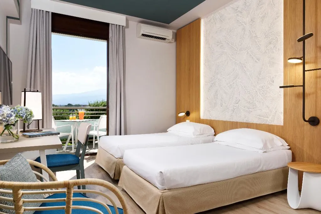 Double or Twin SEA VIEW Room, UNA HOTELS Naxos Beach Sicilia, Catania