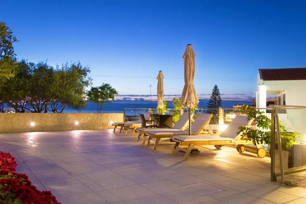 SUITE ONE BEDROOM Room, Esthisis suites & maisonettes, Crete