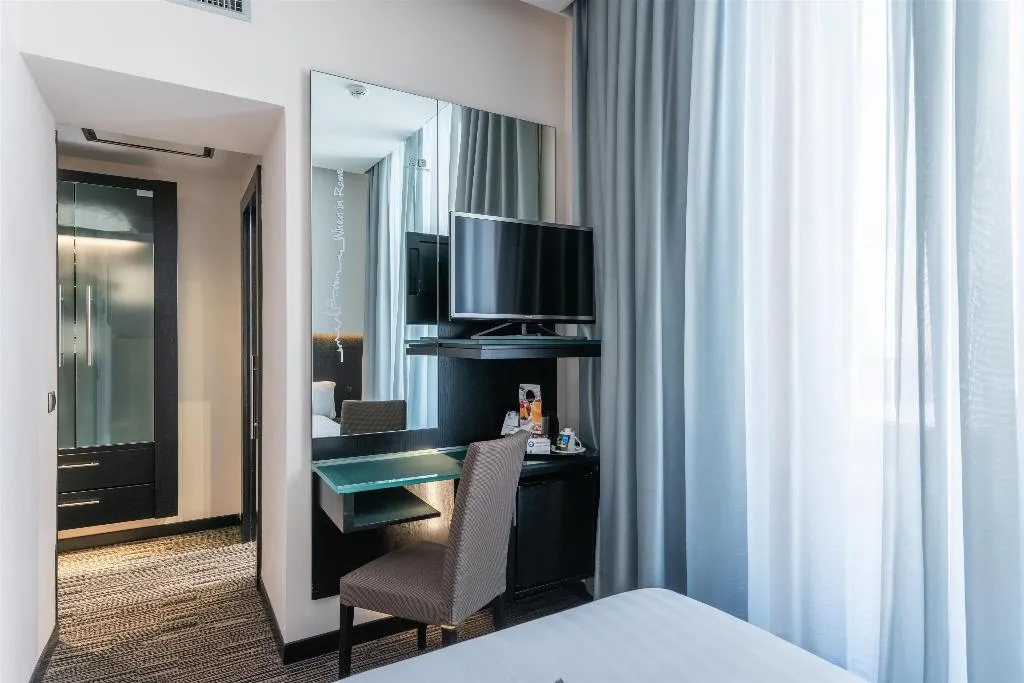 SINGLE STANDARD Room, Best Western Plus Hotel Universo, Rome