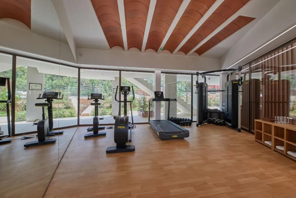 Sports and Entertainment, Cala San Miguel Ibiza Res, Curio Colllec by Hilton, Ibiza