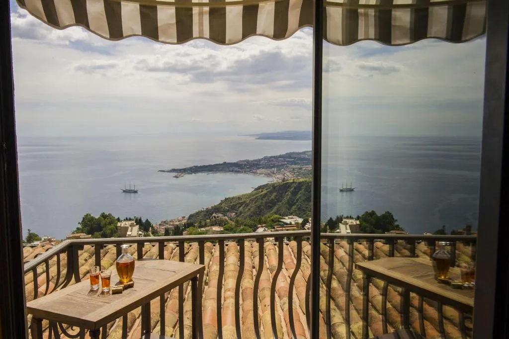 Terrace, Villa Ducale, Taormina