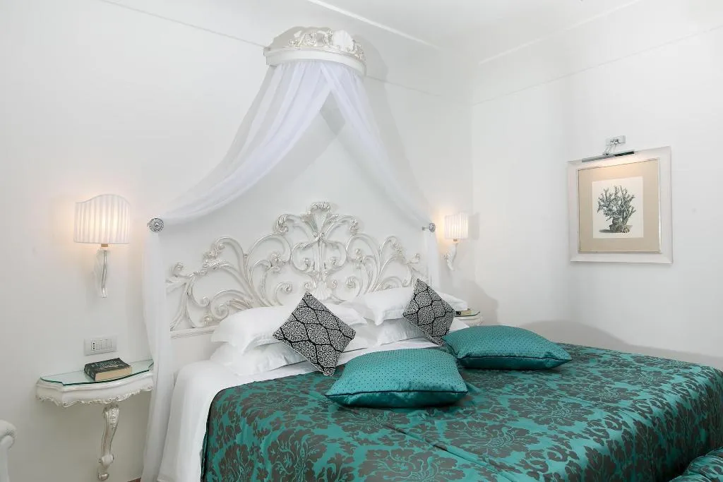 Room, Villa Corallium, Naples