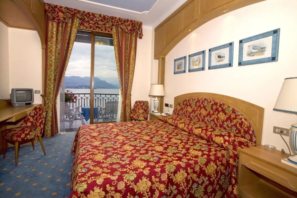 Double or Twin DELUXE Room, Astoria, Milan