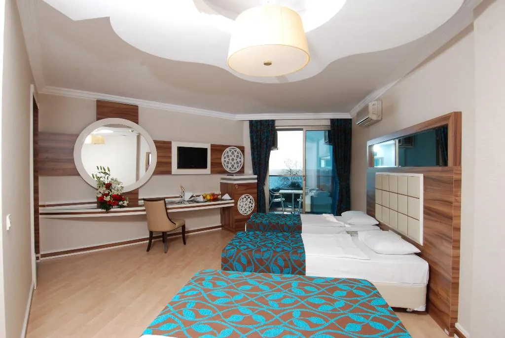 FAMILY ROOM STANDARD Room, Grand Zaman Beach Hotel, Antalya