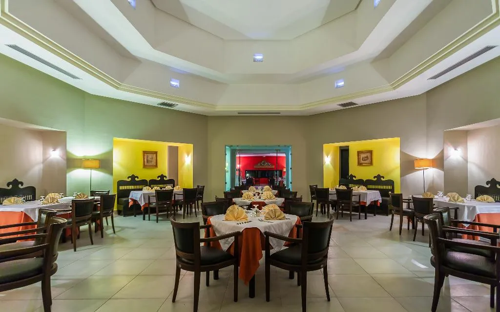 Restaurant, Cesar Thalasso & Convention, Tunisia