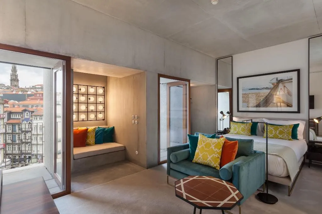 Room, S.Bento Residences, Porto