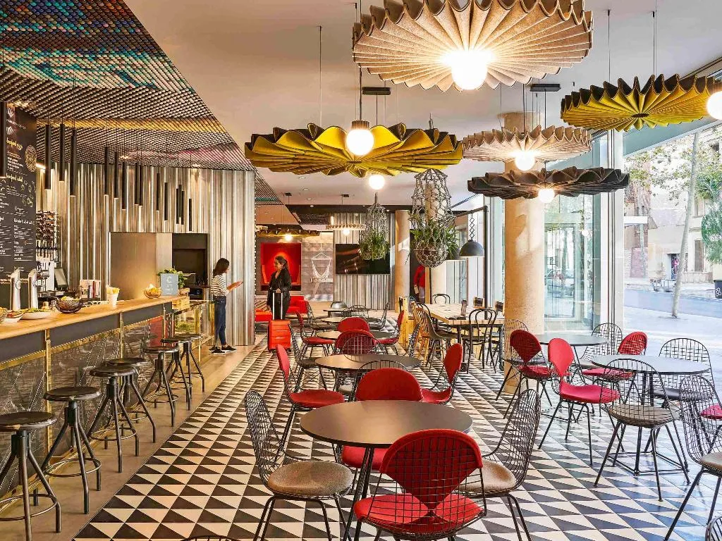 Restaurant, Ibis Barcelona Pza Glories 22, Barcelona