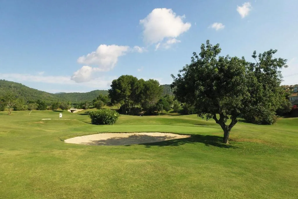 Sports and Entertainment, The St. Regis Mardavall Resort, Majorca