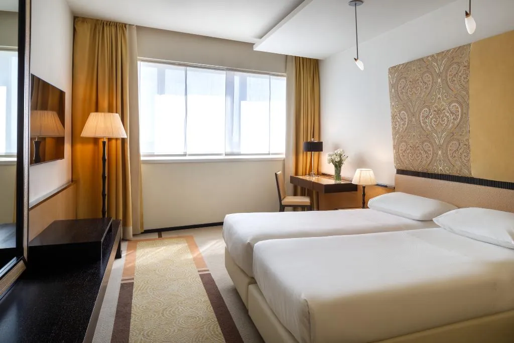 TRIPLE CLASSIC Room, UNA HOTELS Malpensa, Milan