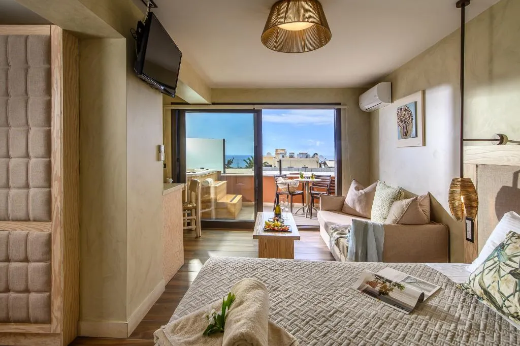 SUITE WITH JACUZZI Room, Esperides Resort Crete, Crete