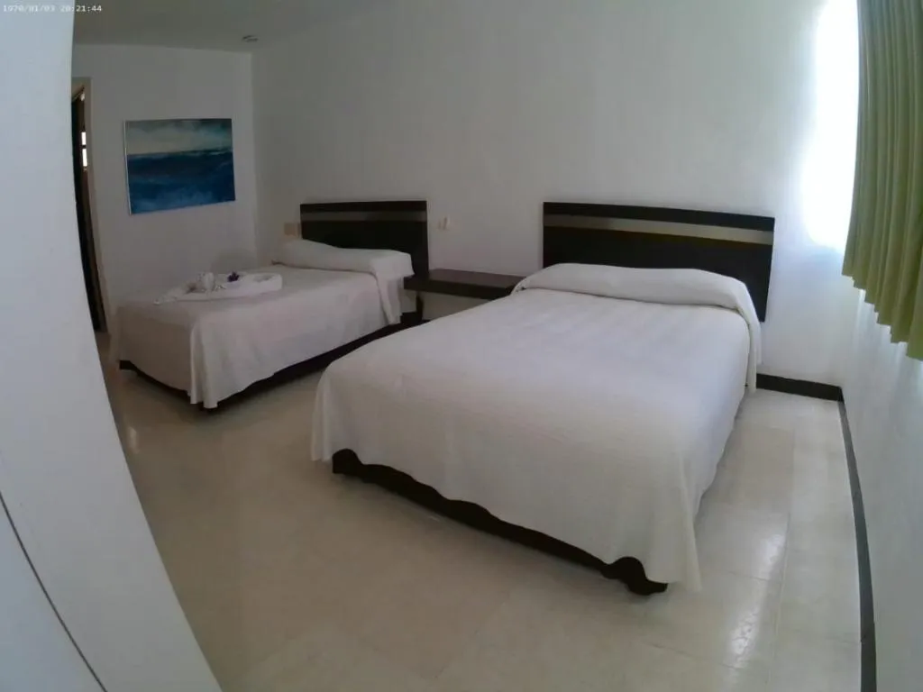 TRIPLE STANDARD Room, Plaza Playa, Playa Del Carmen