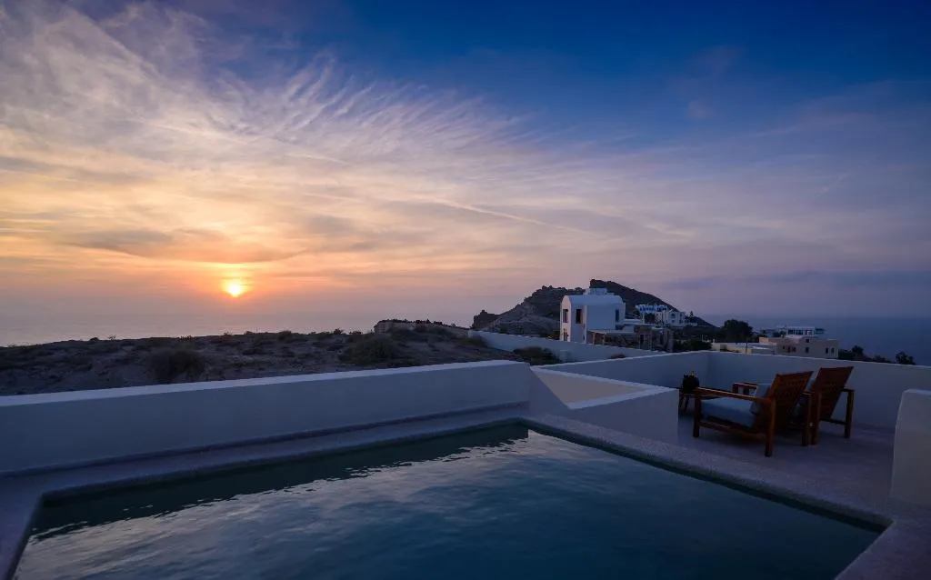 SUITE STANDARD Room, Potnia Theron Suites, Santorini